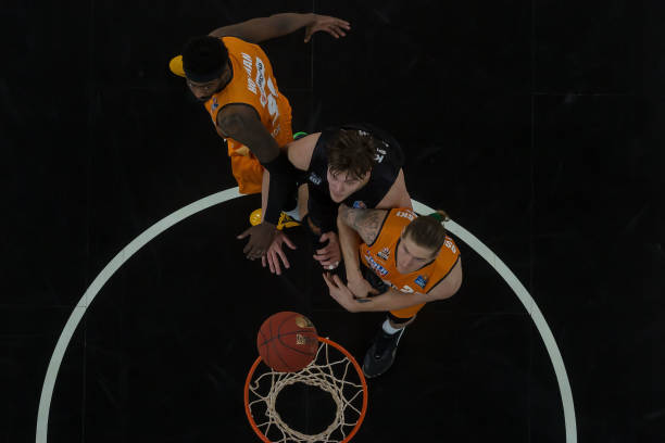 社会资本的 社会资本的